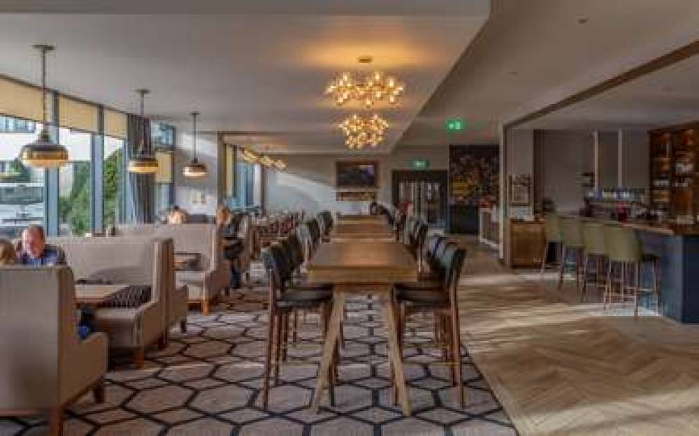 Carlton Dublin Airport Hotel 6