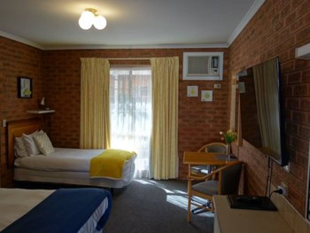 CENTRAL YARRAWONGA MOTOR INN 3