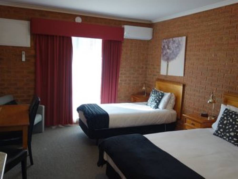 CENTRAL YARRAWONGA MOTOR INN 5