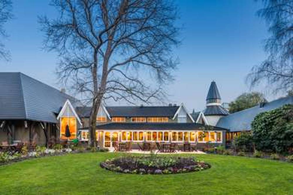 Chateau On The Park Christchurch, A Doubletree