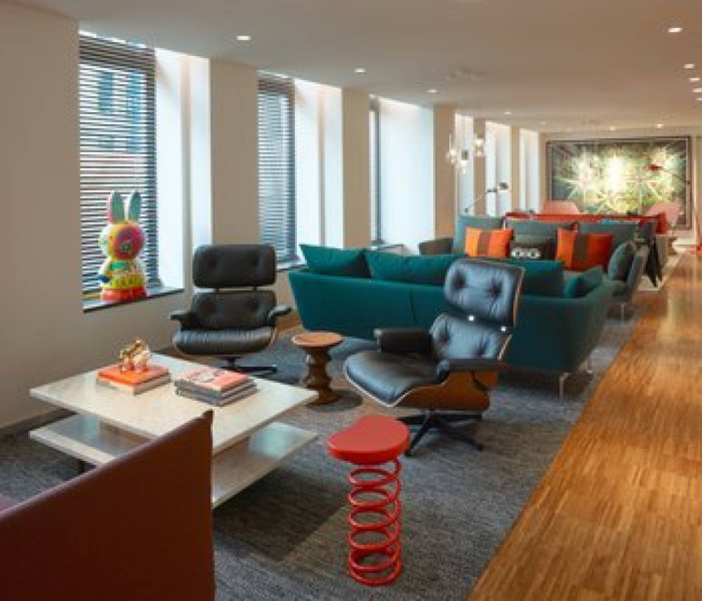 CITIZENM AMSTEL AMSTERDAM 6