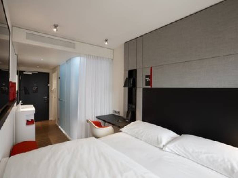 CITIZENM GENEVA 2