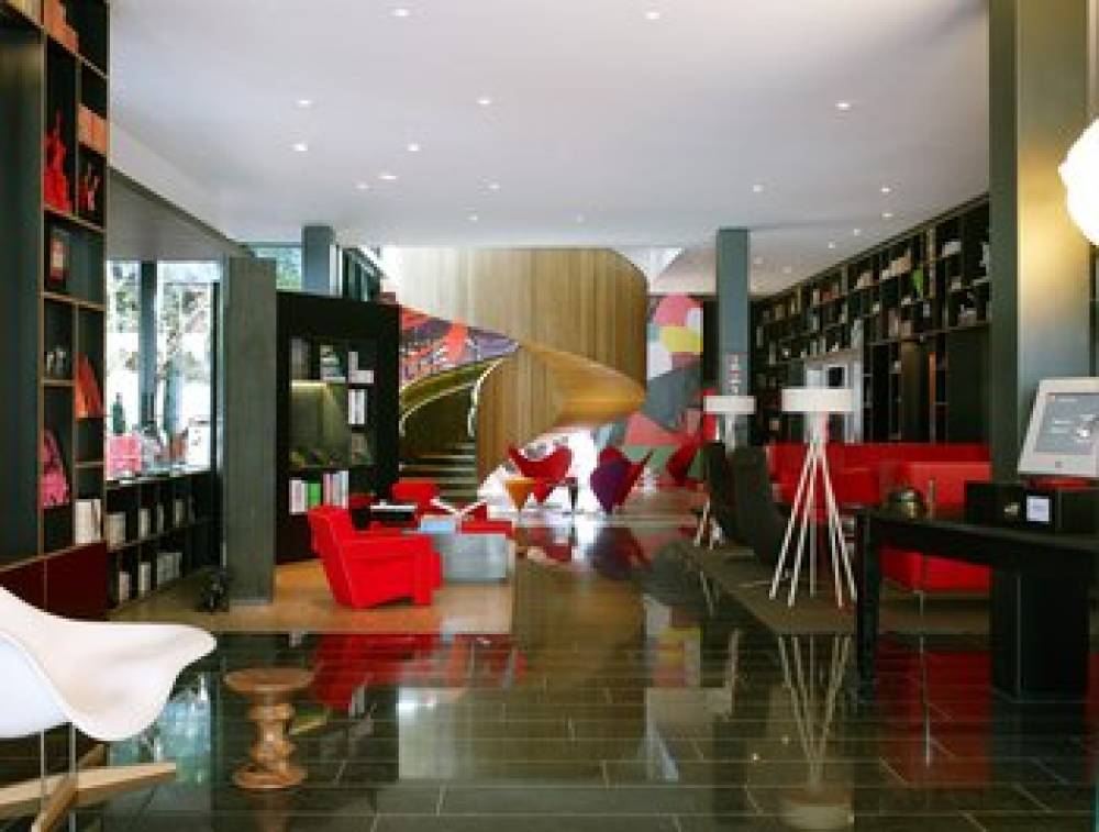 CITIZENM LONDON BANKSIDE 8