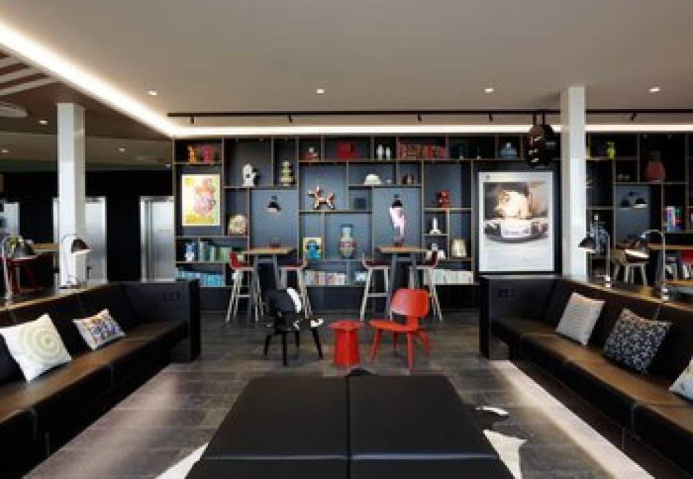 CITIZENM RADHUSPLADSEN 4