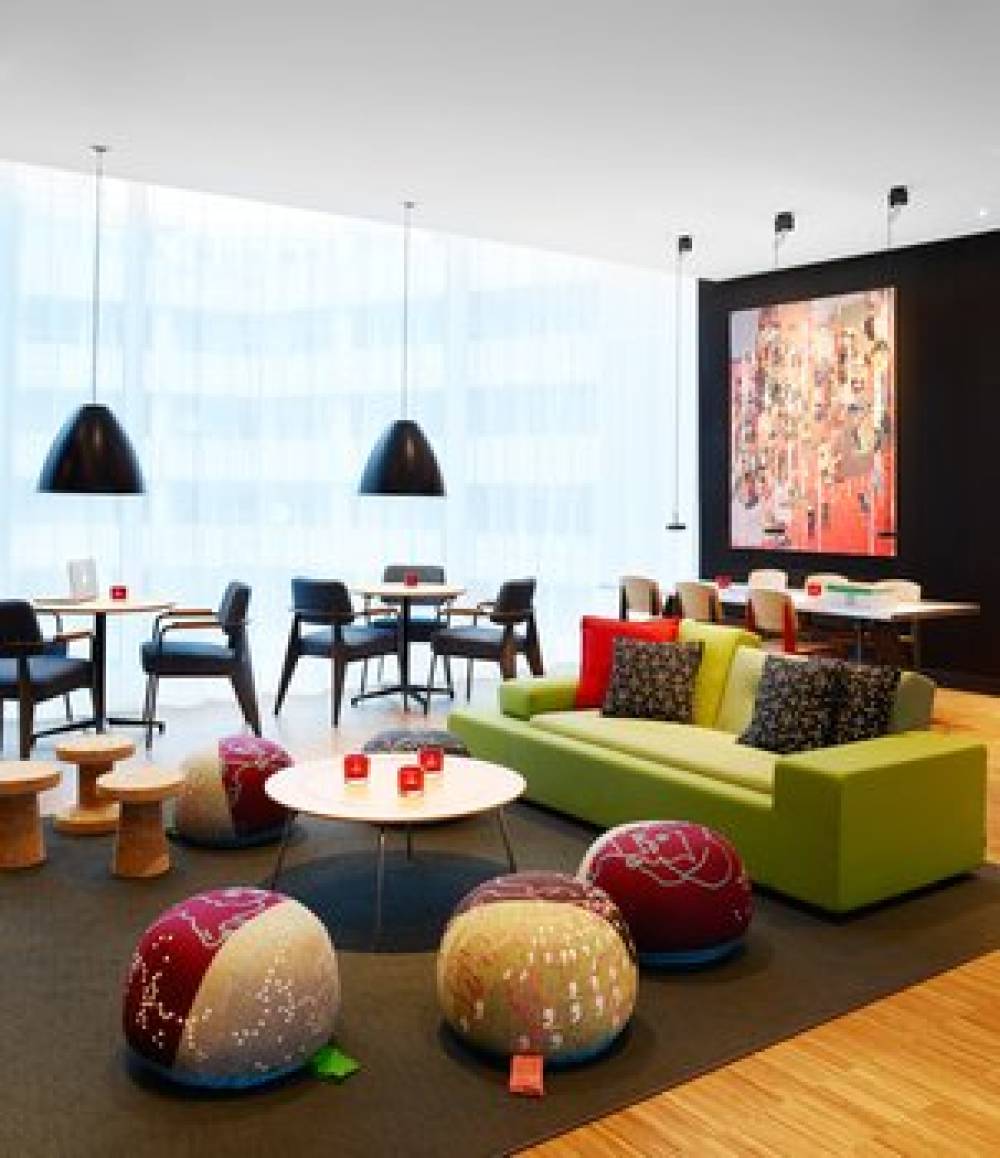 CITIZENM ROTTERDAM 5