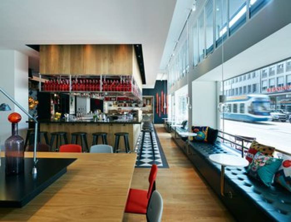 CITIZENM ZURICH 3