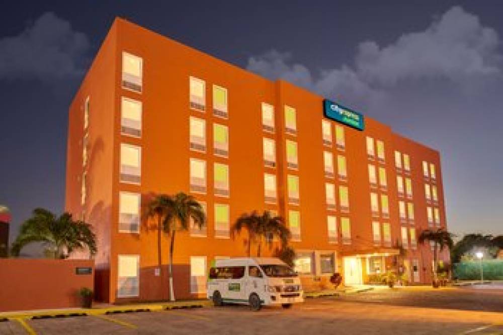 City Express Junior By Marriott Cancun 4