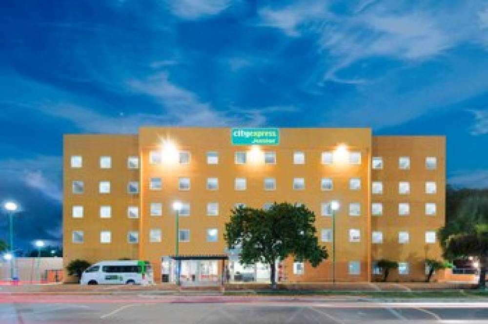 City Express Junior By Marriott Ciudad Del Carmen Aeropuerto 2