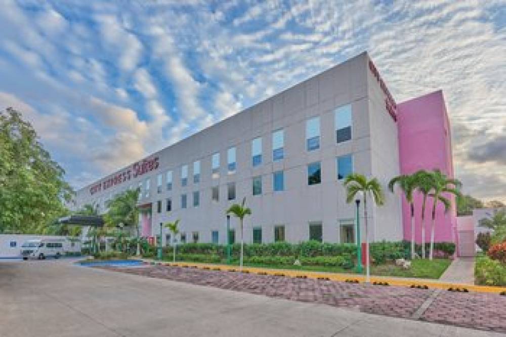 City Express Suites By Marriott Playa Del Carmen 3