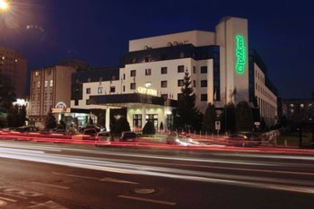 CITY HOTEL 7