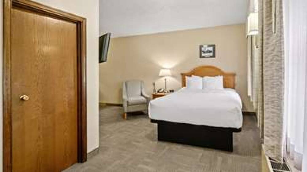 CLARION HOTEL AND SUITES FAIRBANKS 7