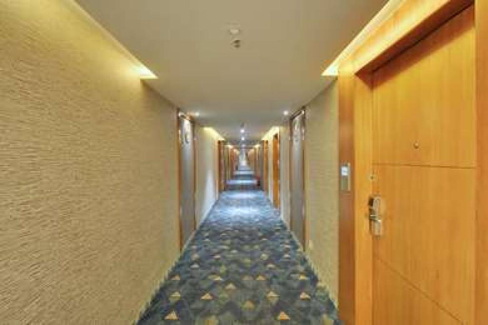 CLARION HOTEL BANGALORE 7