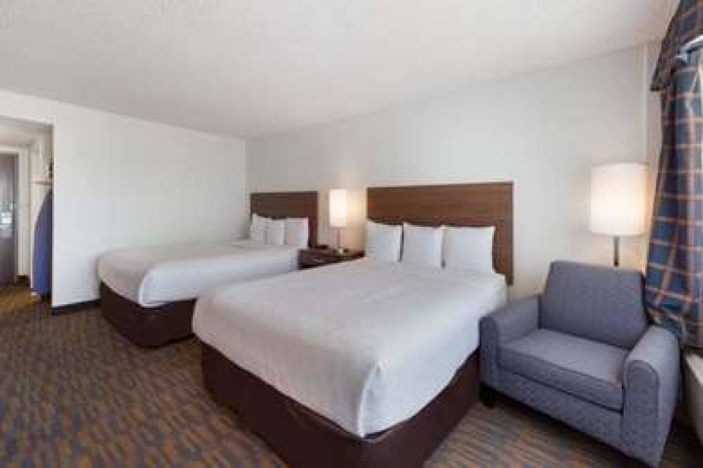 Clarion Hotel Concord/Walnut Creek 8