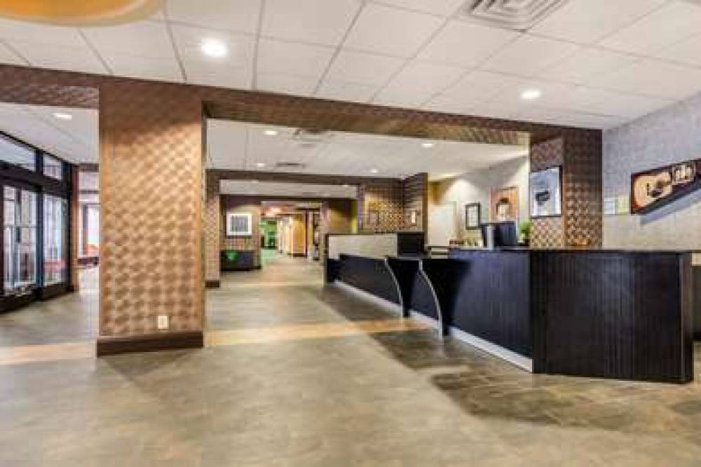 Clarion Hotel Nashville Downtown - Stadium 8