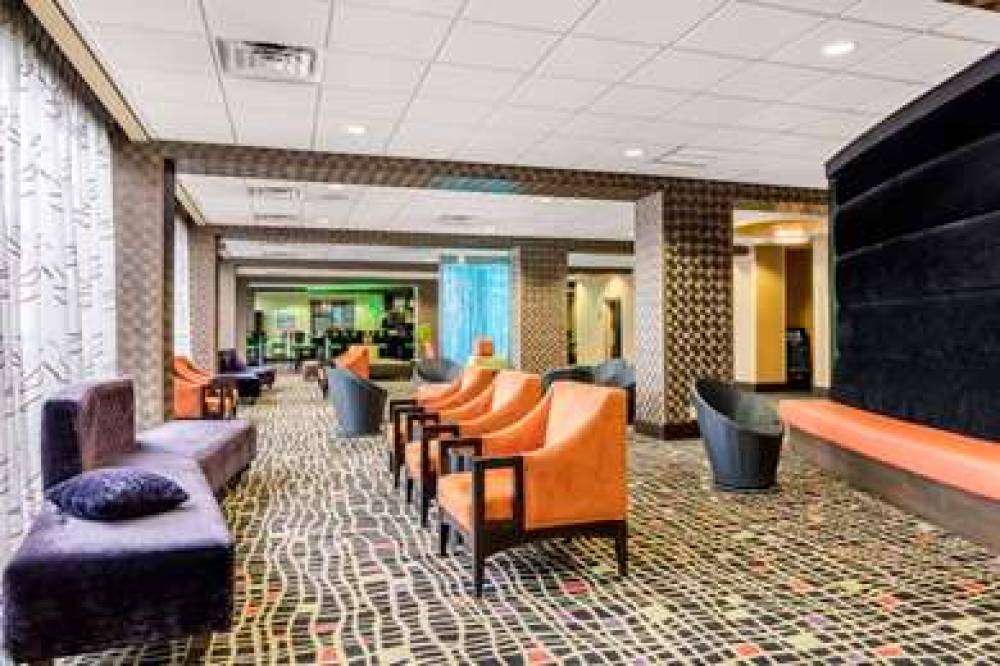 Clarion Hotel Nashville Downtown - Stadium 6