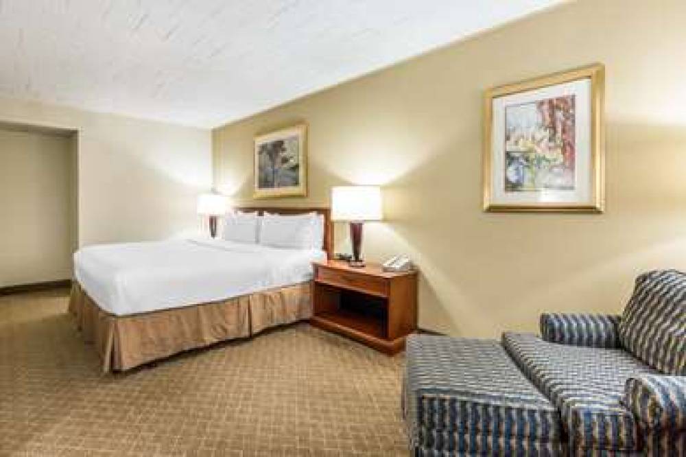 CLARION INN FREDERICK EVENT CENTER 10