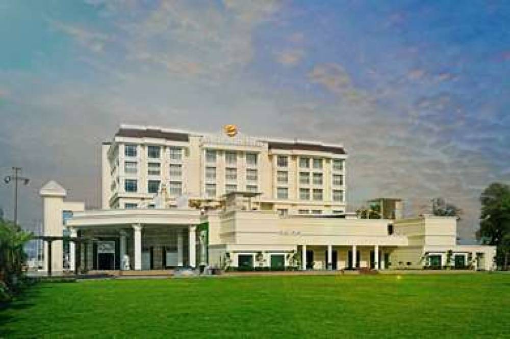 CLARION INN INDORE 3