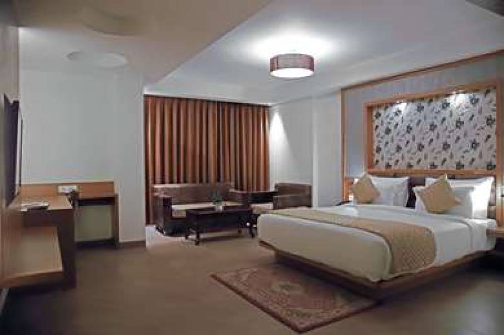 CLARION INN INDORE 10