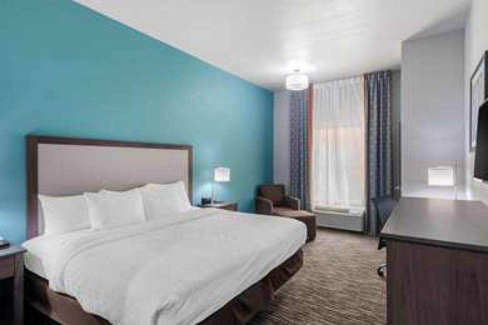 CLARION INN & SUITES DFW NORTH 10