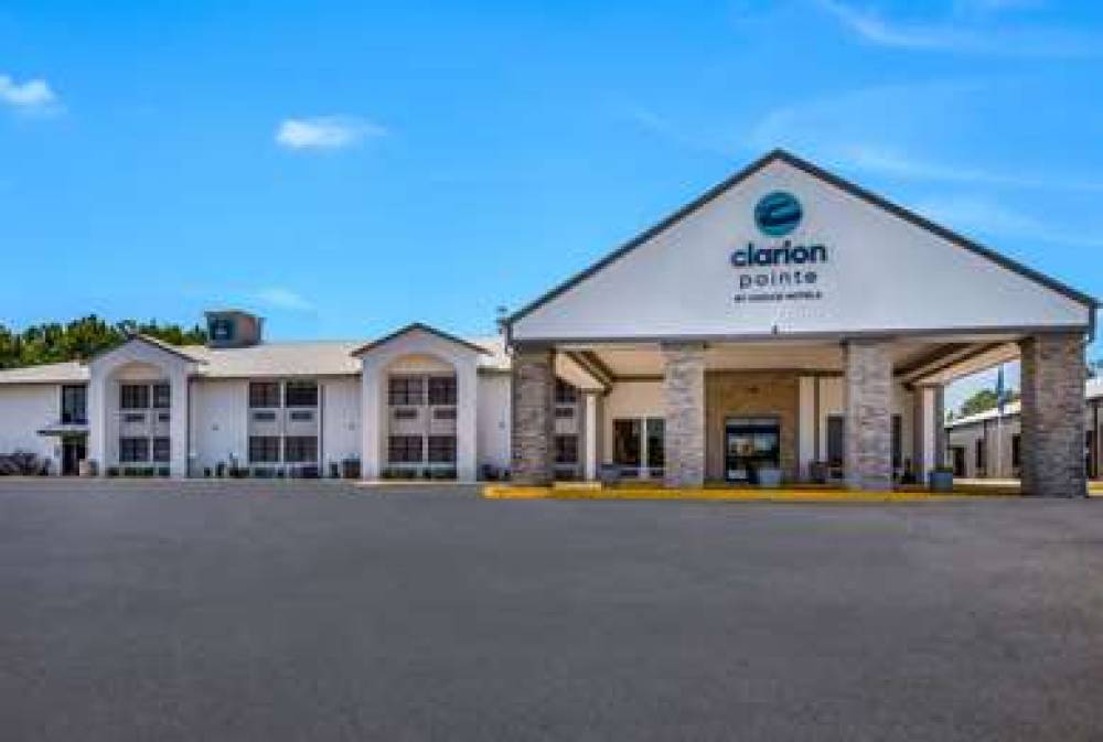 CLARION POINTE MARSHALL 1