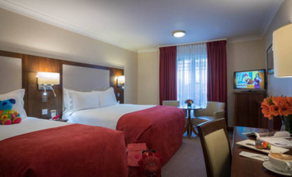 CLAYTON HOTEL BALLSBRIDGE 4