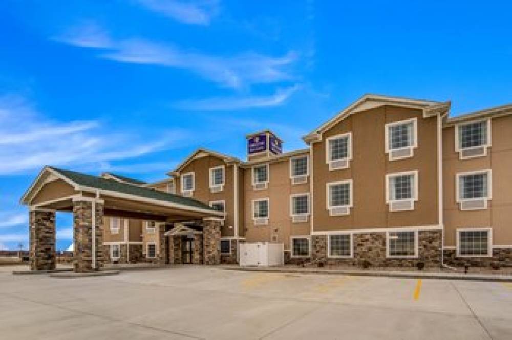 COBBLESTONE HOTEL - COZAD 4