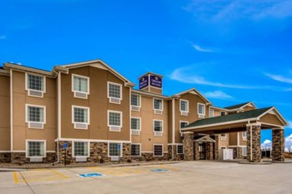 COBBLESTONE HOTEL - COZAD 3