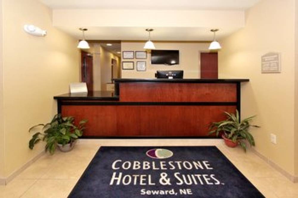 Cobblestone Hotel & Suites - Seward 2