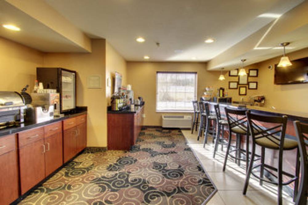 Cobblestone Inn & Suites - Hartington 4