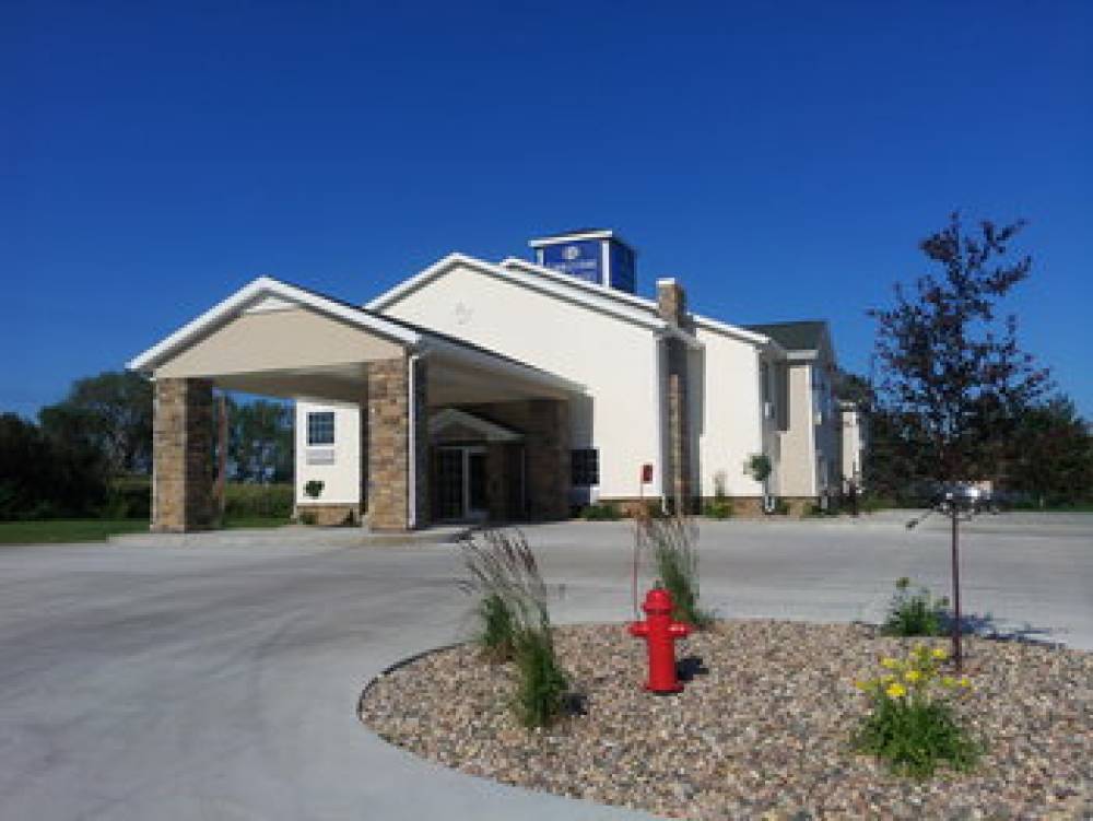 Cobblestone Inn & Suites - Hartington 2