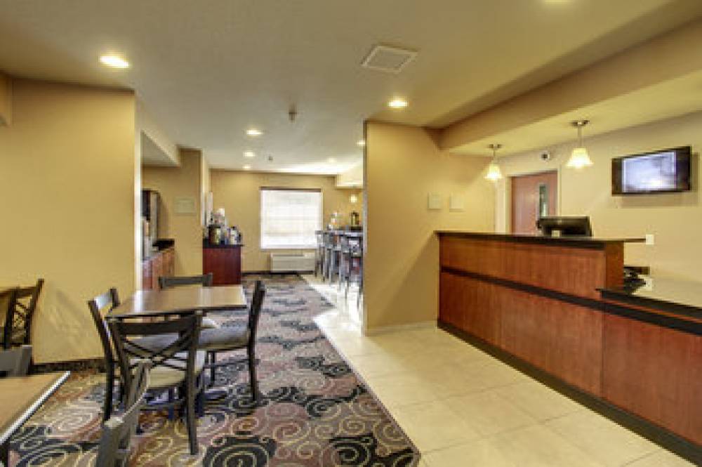 Cobblestone Inn & Suites - Hartington 3