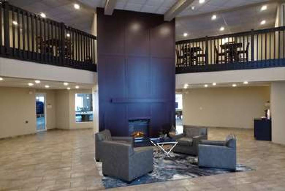 COBBLESTONE SUITES OF OSHKOSH 9