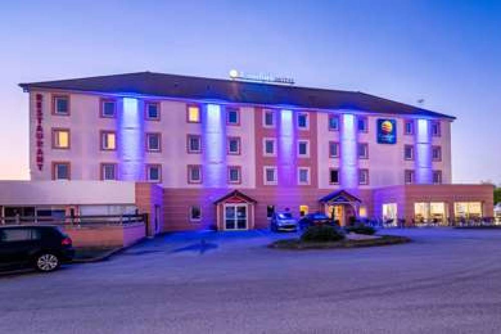 Comfort Hotel Dijon Sud 1