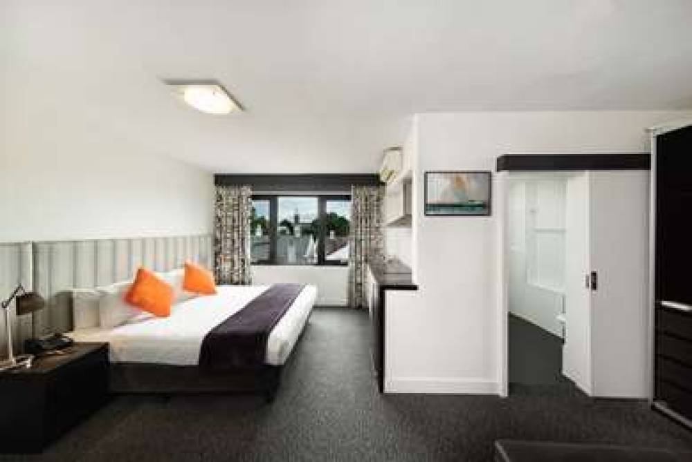 COMFORT HOTEL EAST MELBOURNE 8