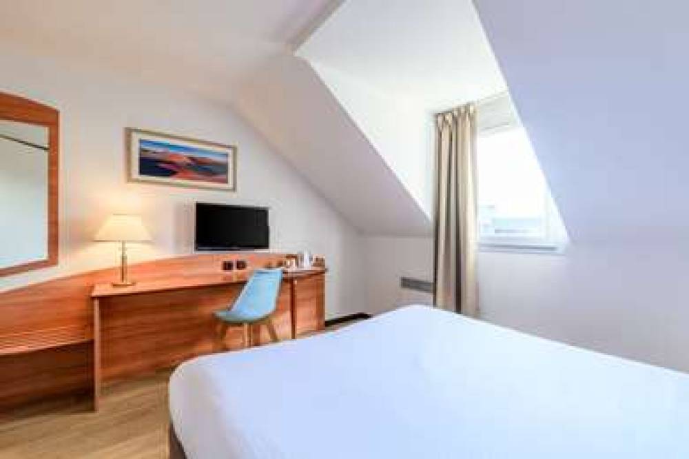 COMFORT HOTEL EVREUX 8