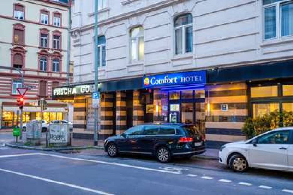 Comfort Hotel Frankfurt City Center 1