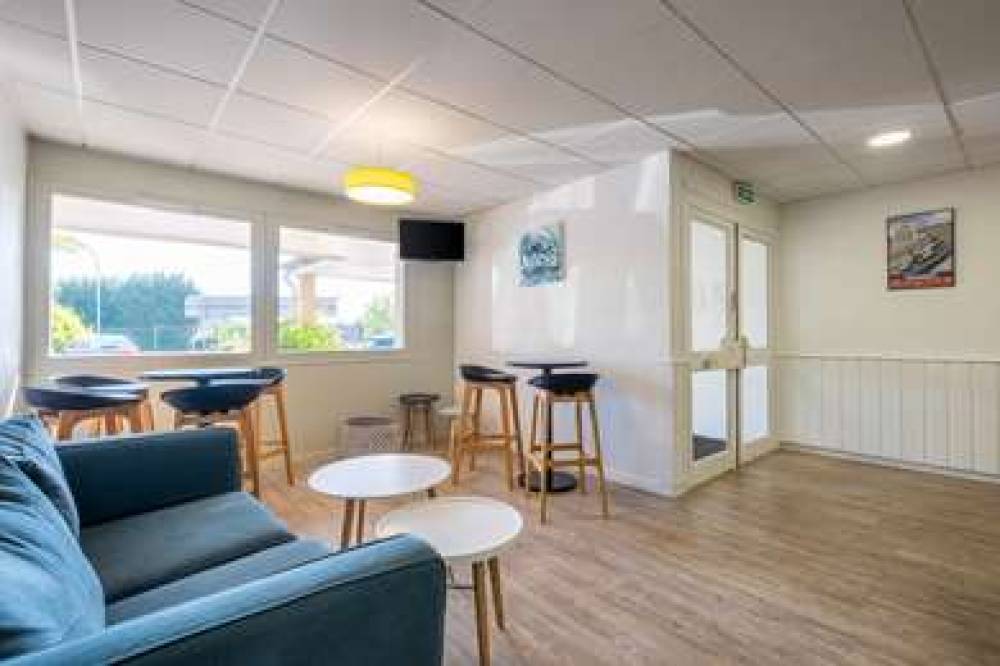 COMFORT HOTEL LINAS - MONTLHERY 4