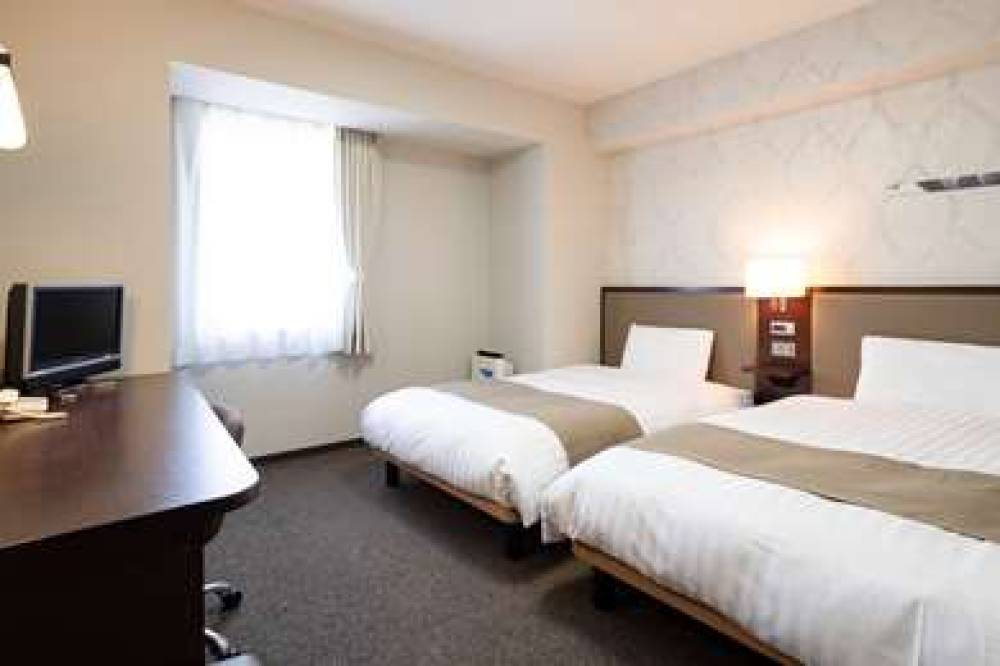 Comfort Hotel Toyama 4