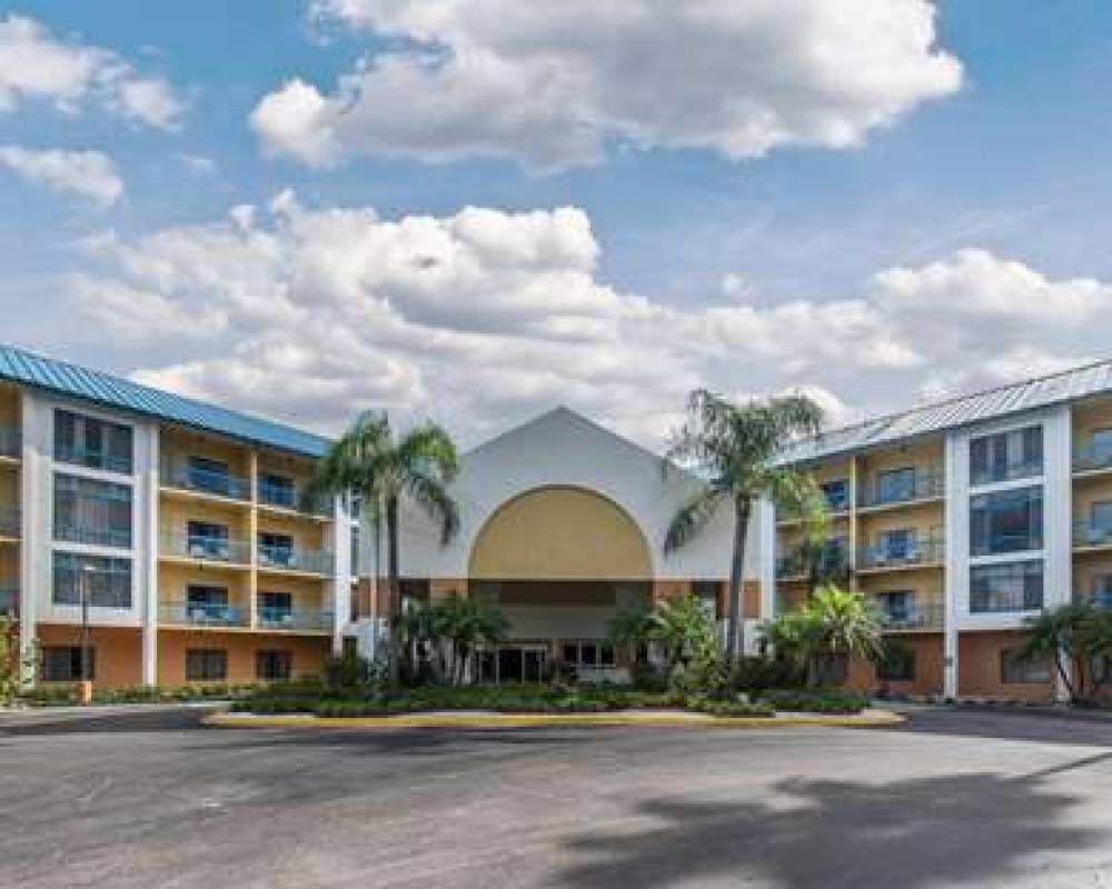 Comfort Inn And Executive Suites