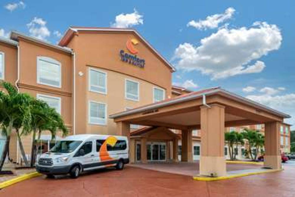 Comfort Inn And Suites Airport 2