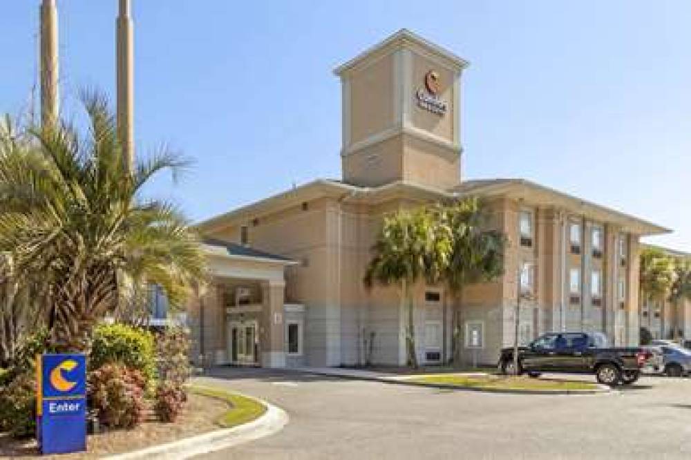 Comfort Inn And Suites Airport Convention Center 2