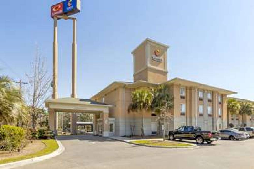 Comfort Inn And Suites Airport Convention Center 1