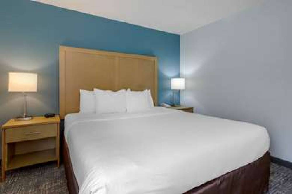 Comfort Inn And Suites Alexandria 10