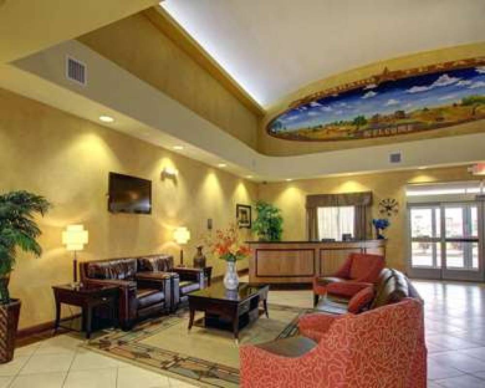 Comfort Inn And Suites Alvarado 9