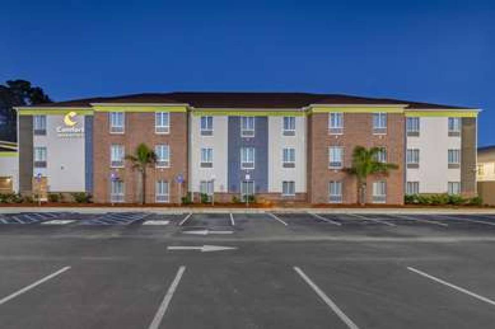 COMFORT INN AND SUITES BRUNSWICK 4