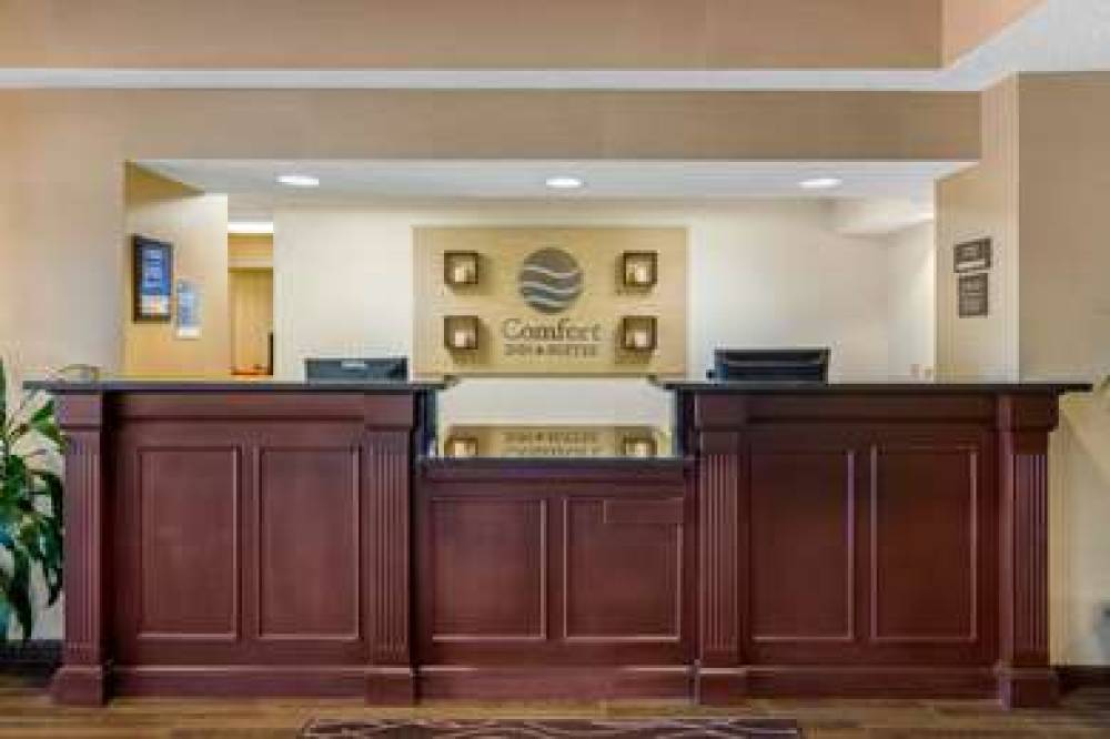 Comfort Inn And Suites