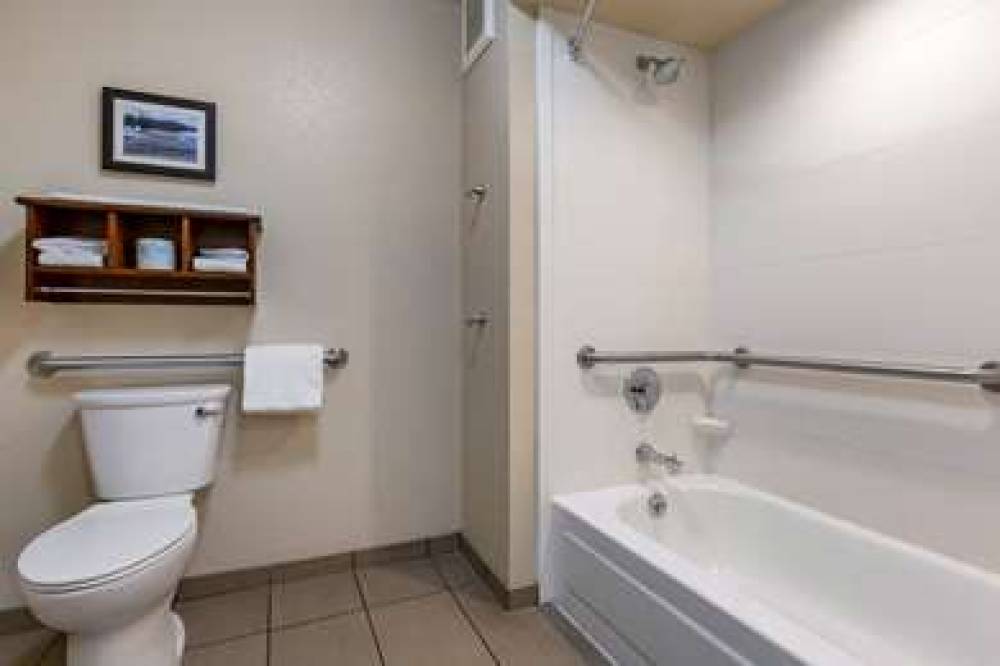 COMFORT INN AND SUITES COEUR D ALEN 9