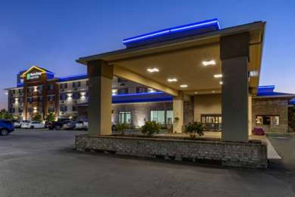 COMFORT INN AND SUITES COEUR D ALEN 3