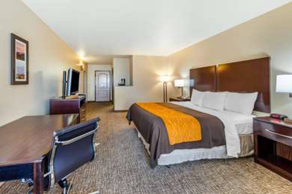 Comfort Inn And Suites Colton 8