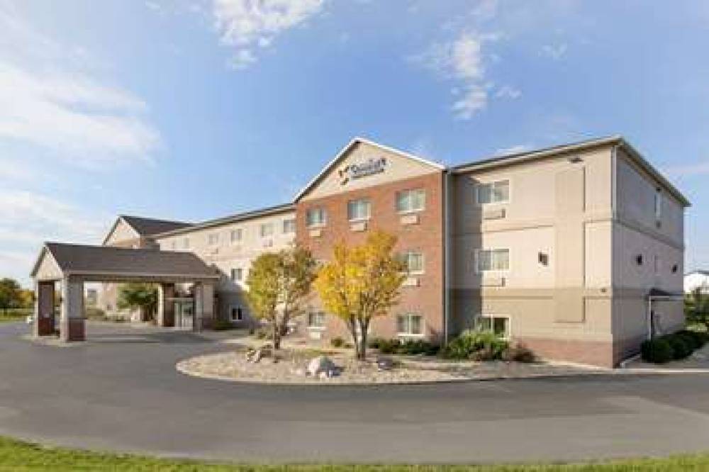 Comfort Inn And Suites Davenport 1